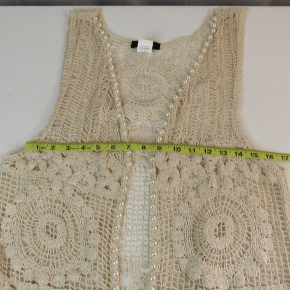 Sassy Bling Women's Lace Vest Boho Lightweight Crochet Knit Sleeveless - Picture 8 of 9